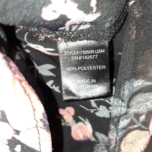 Iris Blouse  - Picture 7 of 8